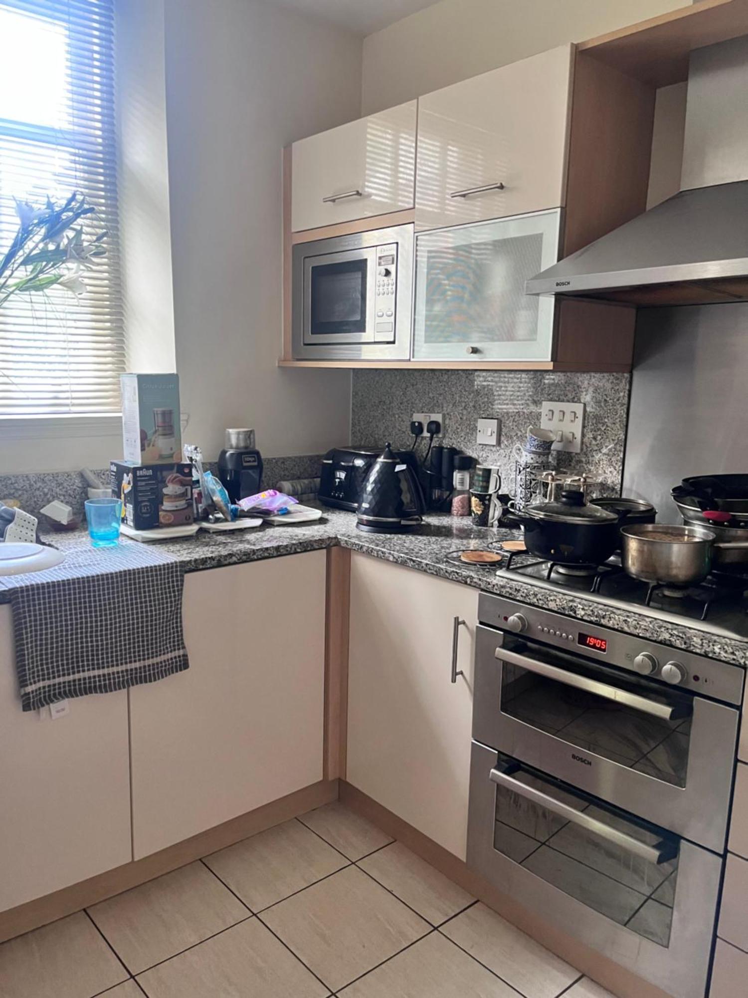 Private Room In Charming Detached House In Newington إدنبرة المظهر الخارجي الصورة